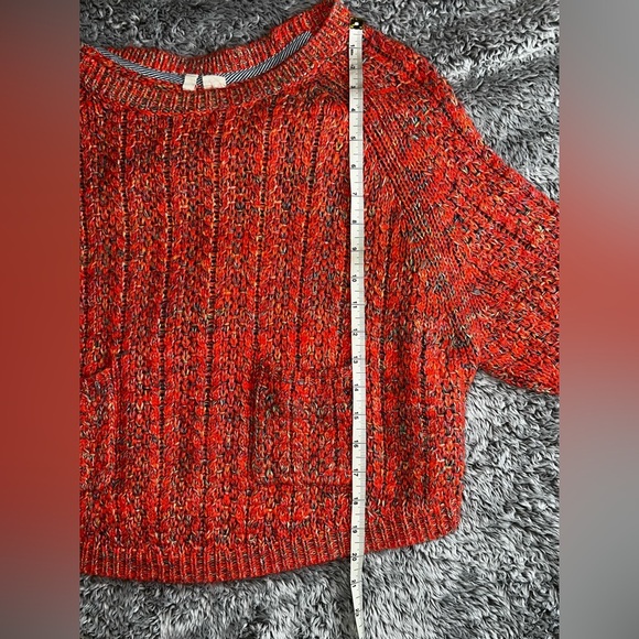 Anthropologie Moth Cropped bright spring sweater, soft and comfy - Picture 3 of 5